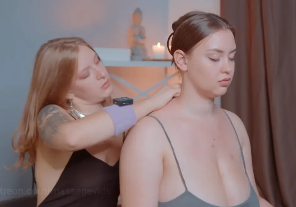 Relaxing Shoulders Massage by Yolana to Liza