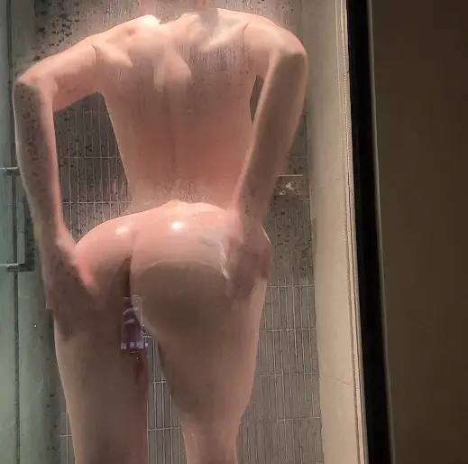 shower video (ass)