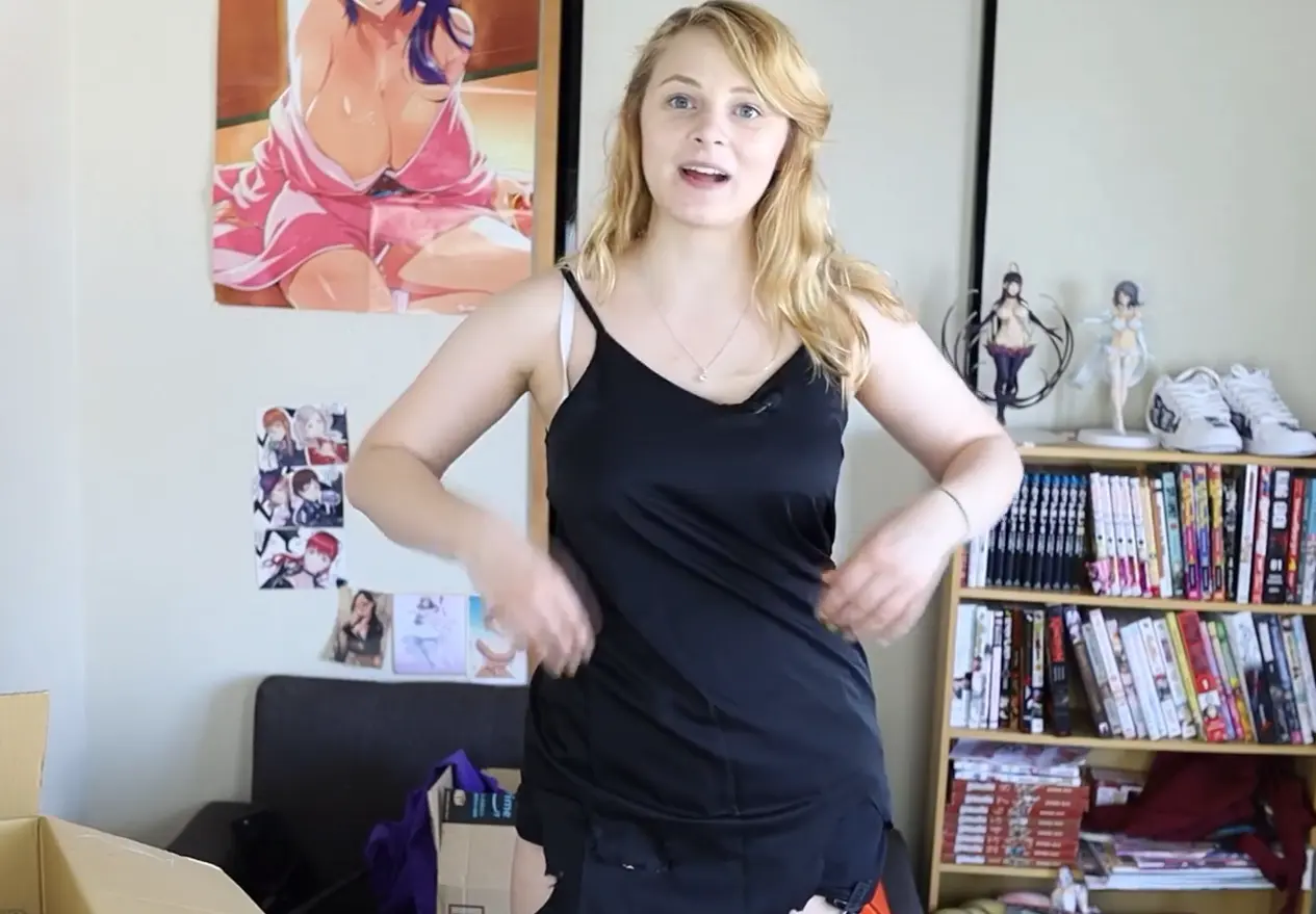 For the armpit enthusiasts