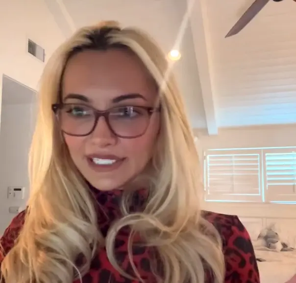last nights "scissors stream"